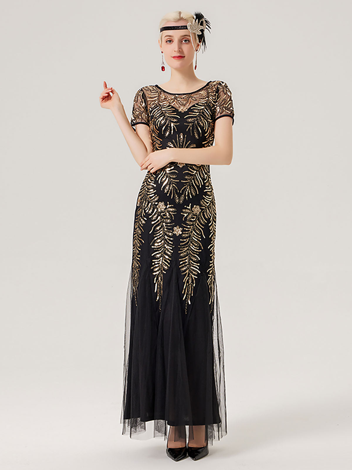 find-something-new-to-wear-robe-charleston-en-maille-et-perles-a-paillettes-des-annees-1920-online_5.jpg