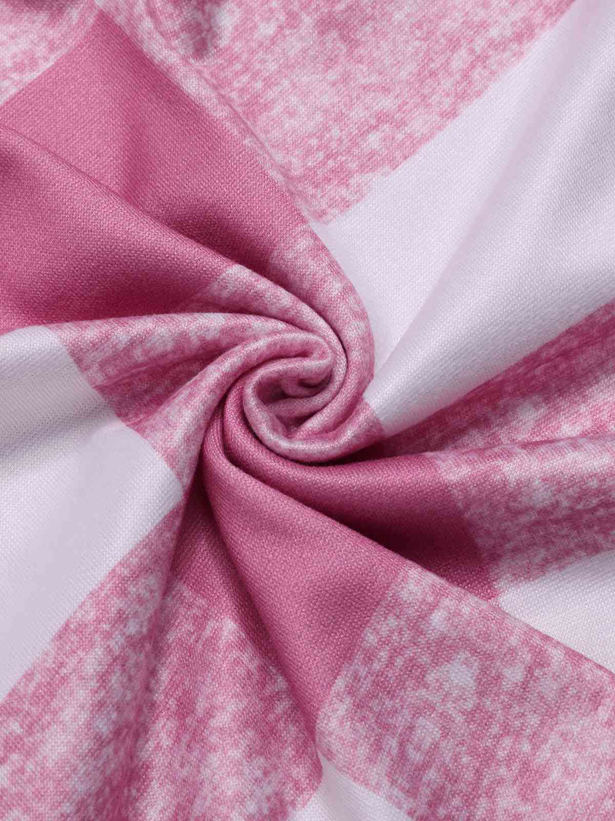 leaking-out-of-your-pyjama-rose-a-haut-caraco-et-short-a-carreaux-des-annees-1970-online-sale_3.jpg