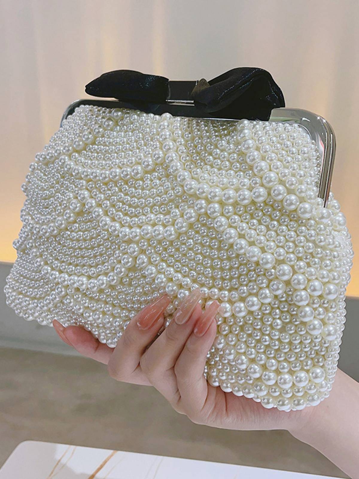 buying-pochette-de-soiree-avec-noeud-en-perles-sale_2.jpg