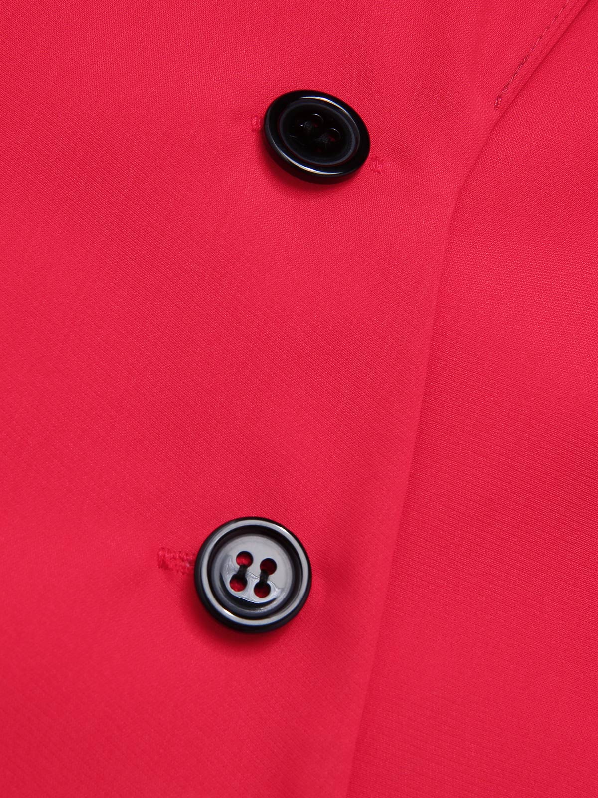 sports-gear-for-chemisier-boutonne-rouge-a-revers-uni-des-annees-40-online_5.jpg